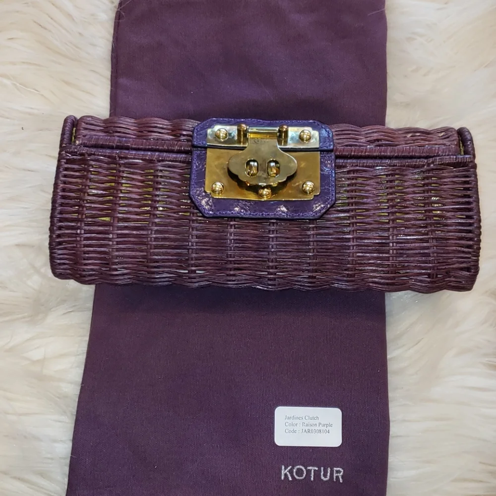 Vintage KOTUR Raisin‎ Purple Jardines Clutch